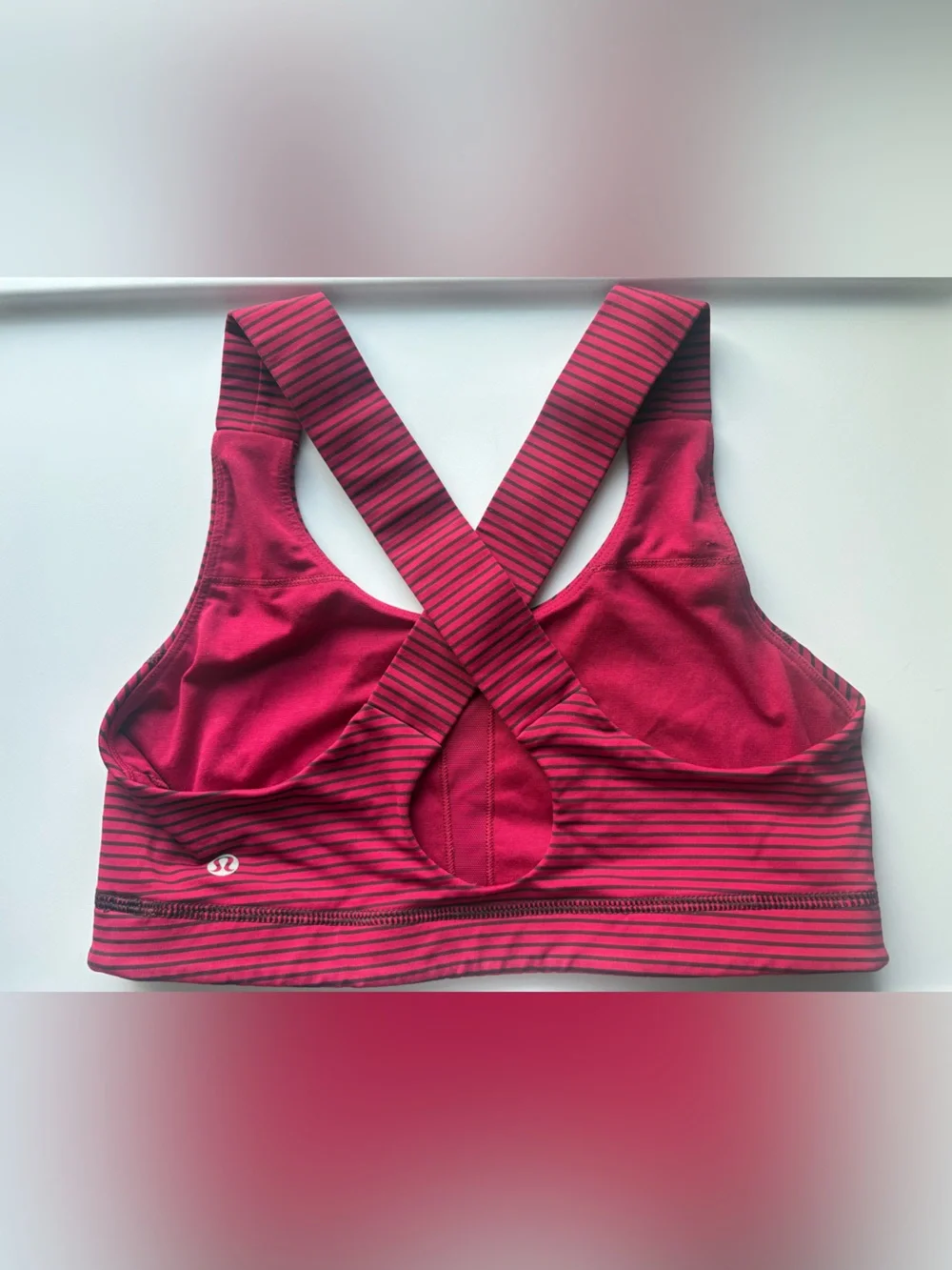 Women’s Stripped Sports Bra 🌵8
